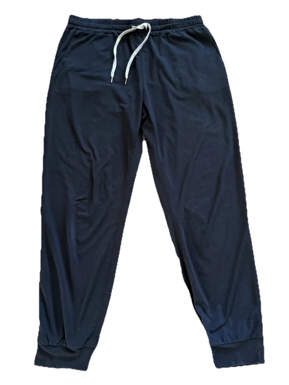 Vuori Women Joggers The Rise The Shine Black Medium  26” Inseam Drawstring WW303